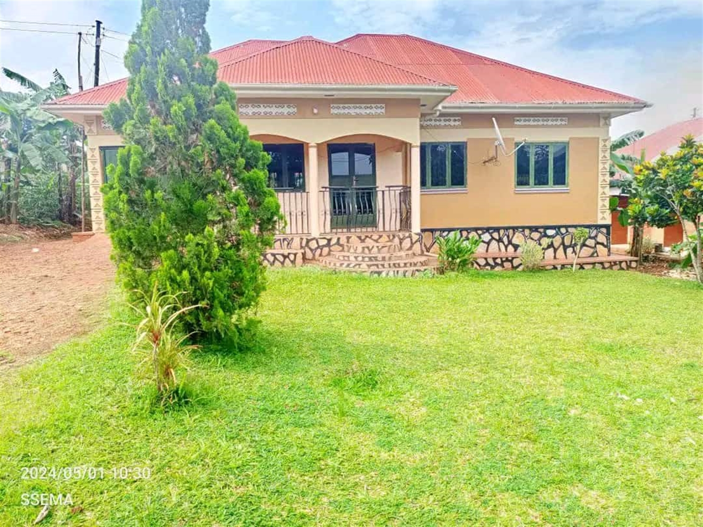 Bungalow for sale in Buloba Mityana