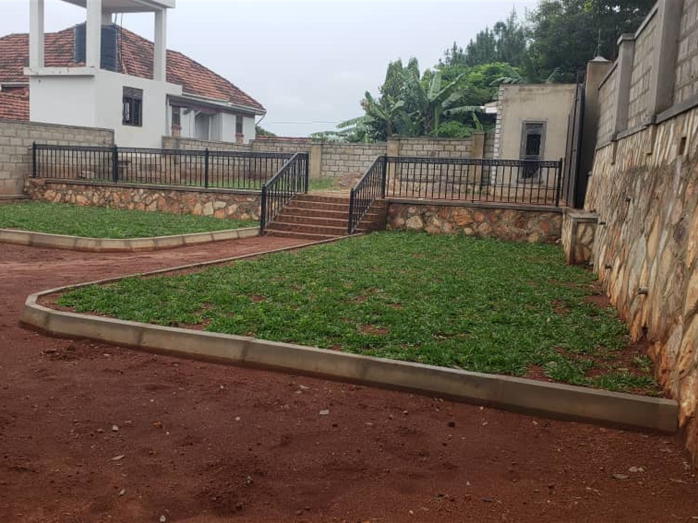 Shell House for sale in Seguku Wakiso