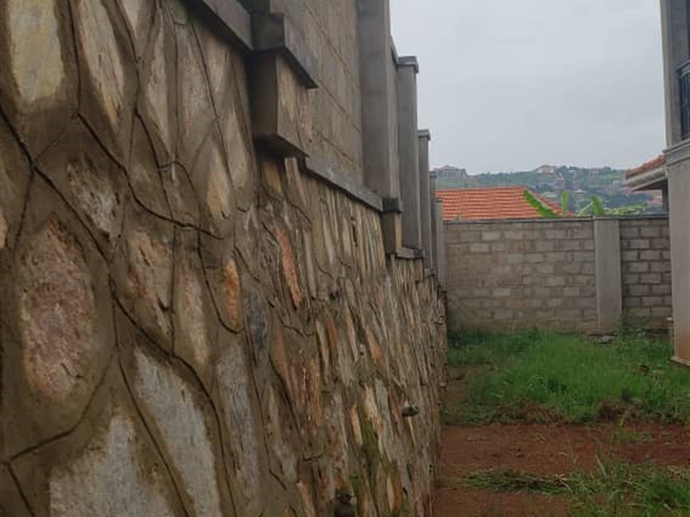 Shell House for sale in Seguku Wakiso