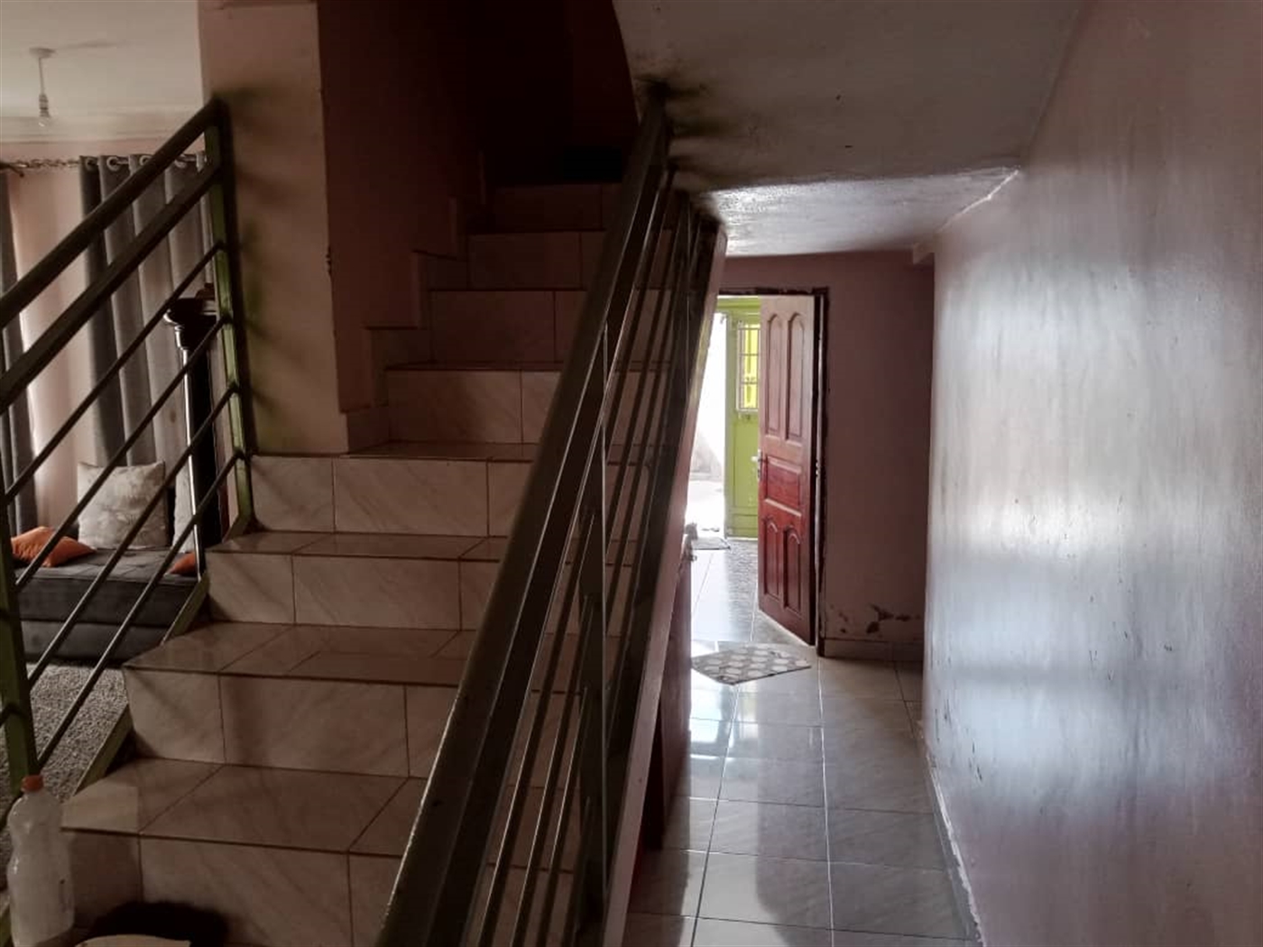 Storeyed house for sale in Kawuku Wakiso