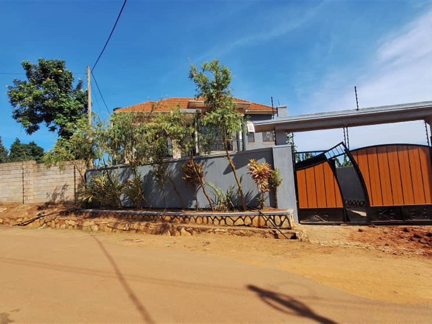 Storeyed house for sale in Kira Wakiso