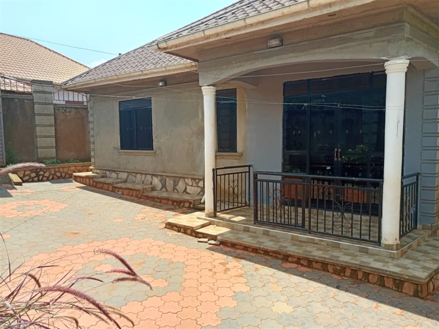 Bungalow for sale in Kiwazzi Wakiso