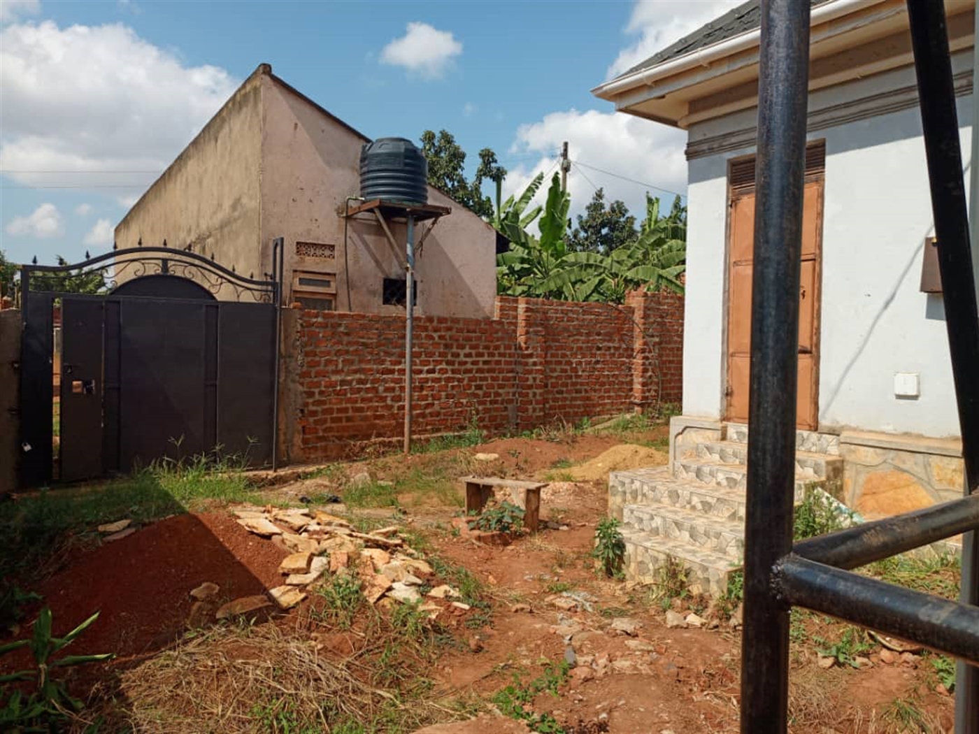 Bungalow for sale in Kyebando Wakiso