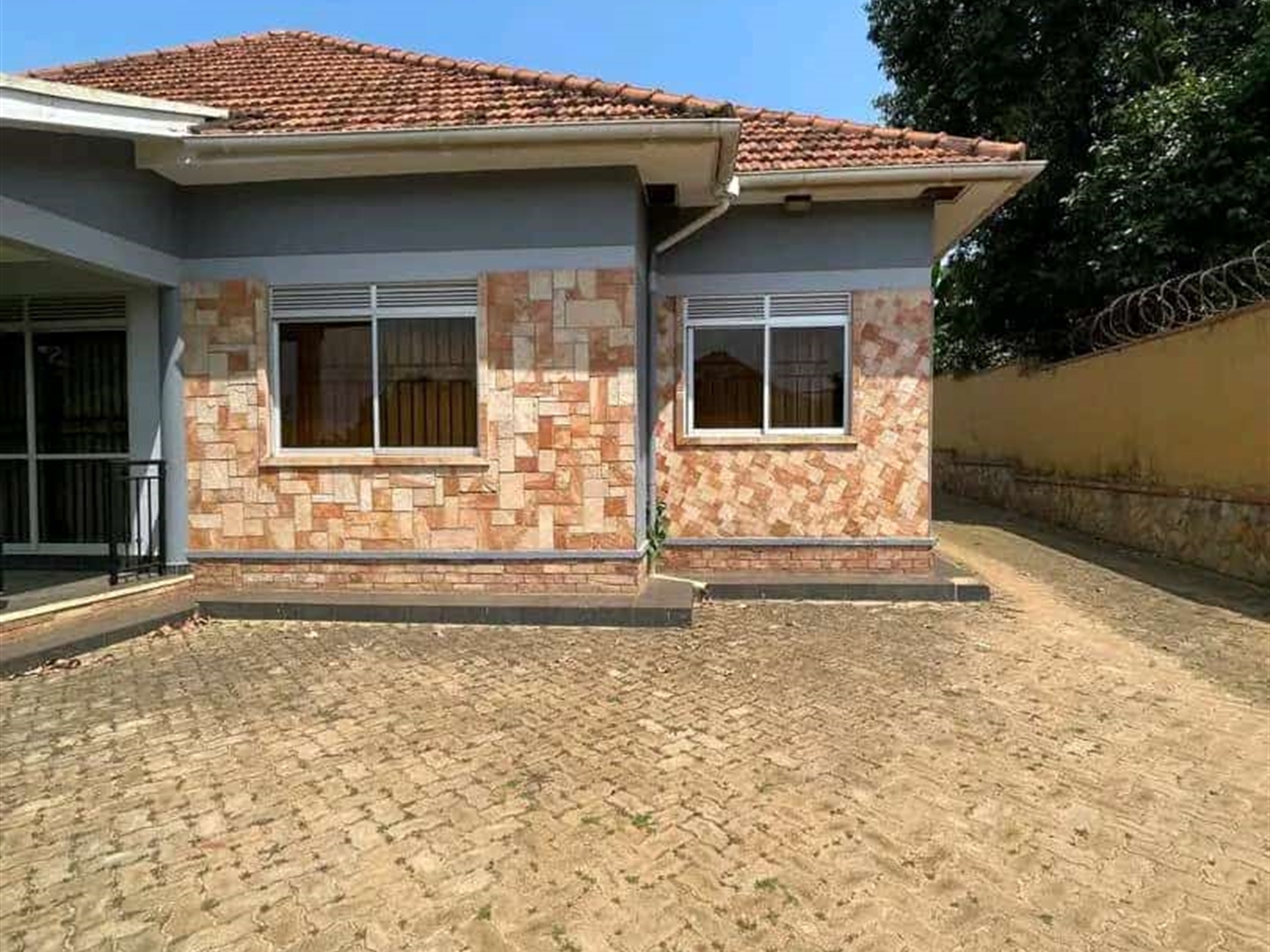 Bungalow for sale in Muyenga Wakiso