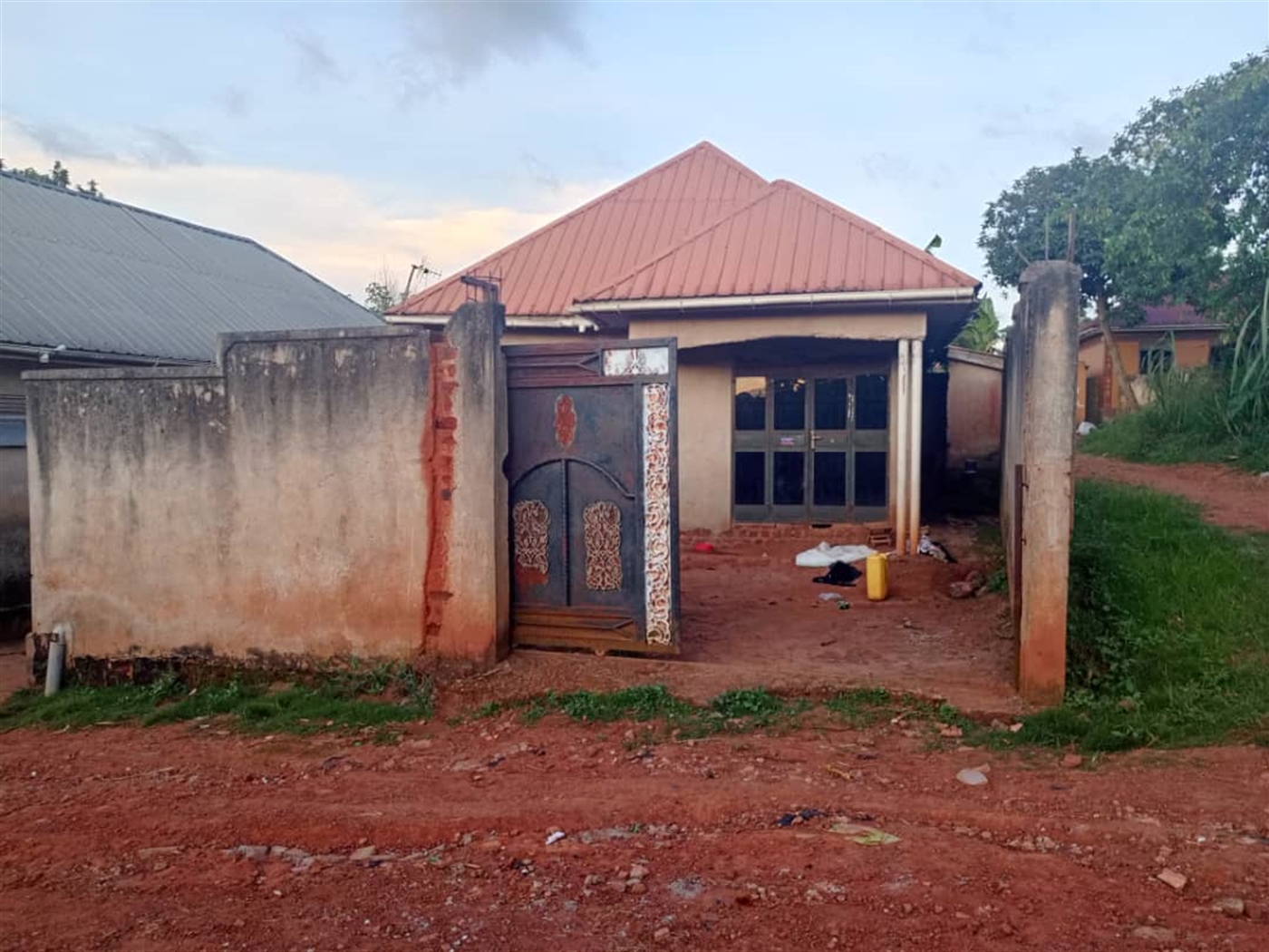 Bungalow for sale in Nansanabujjuko Wakiso