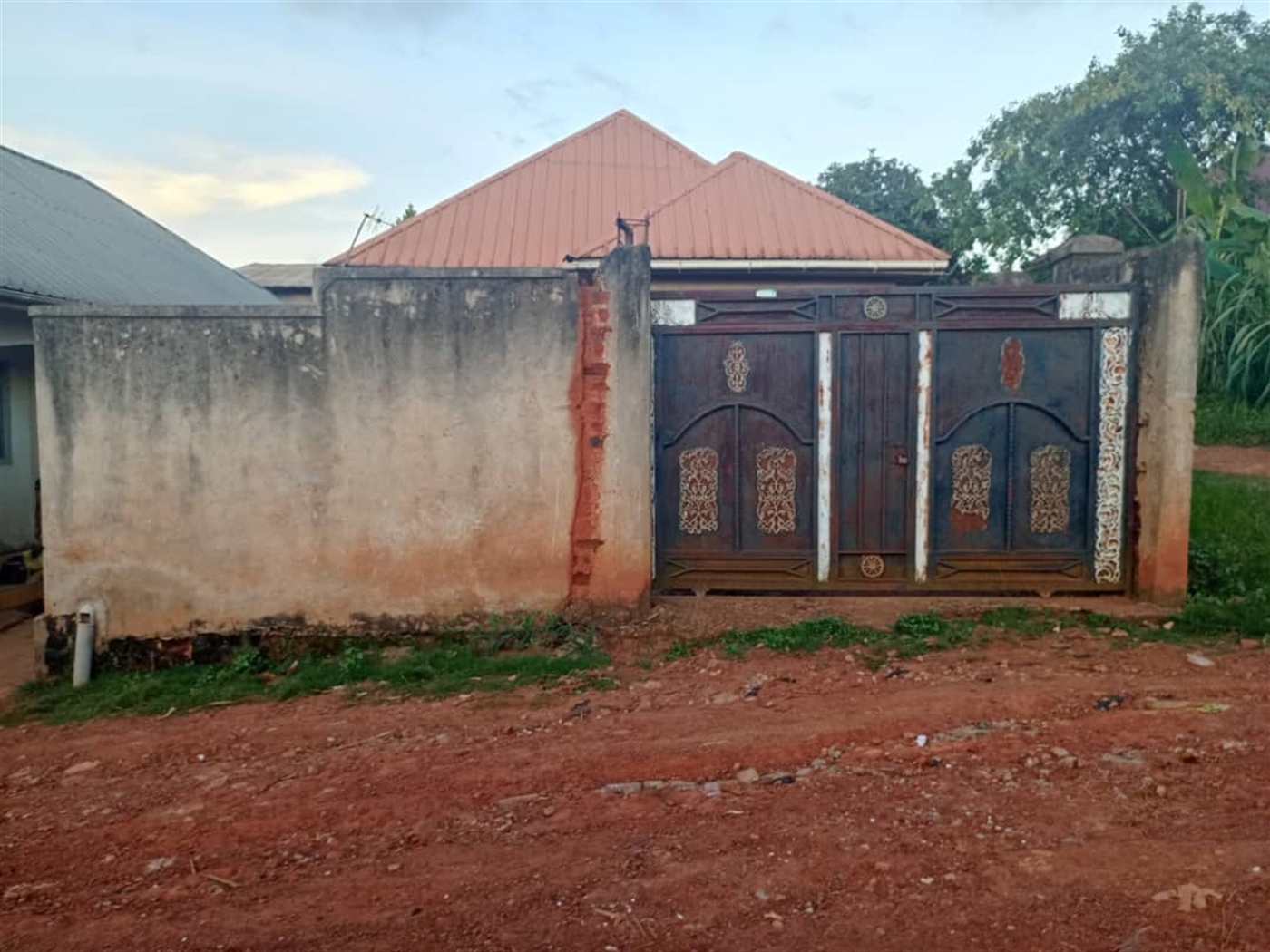 Bungalow for sale in Nansanabujjuko Wakiso