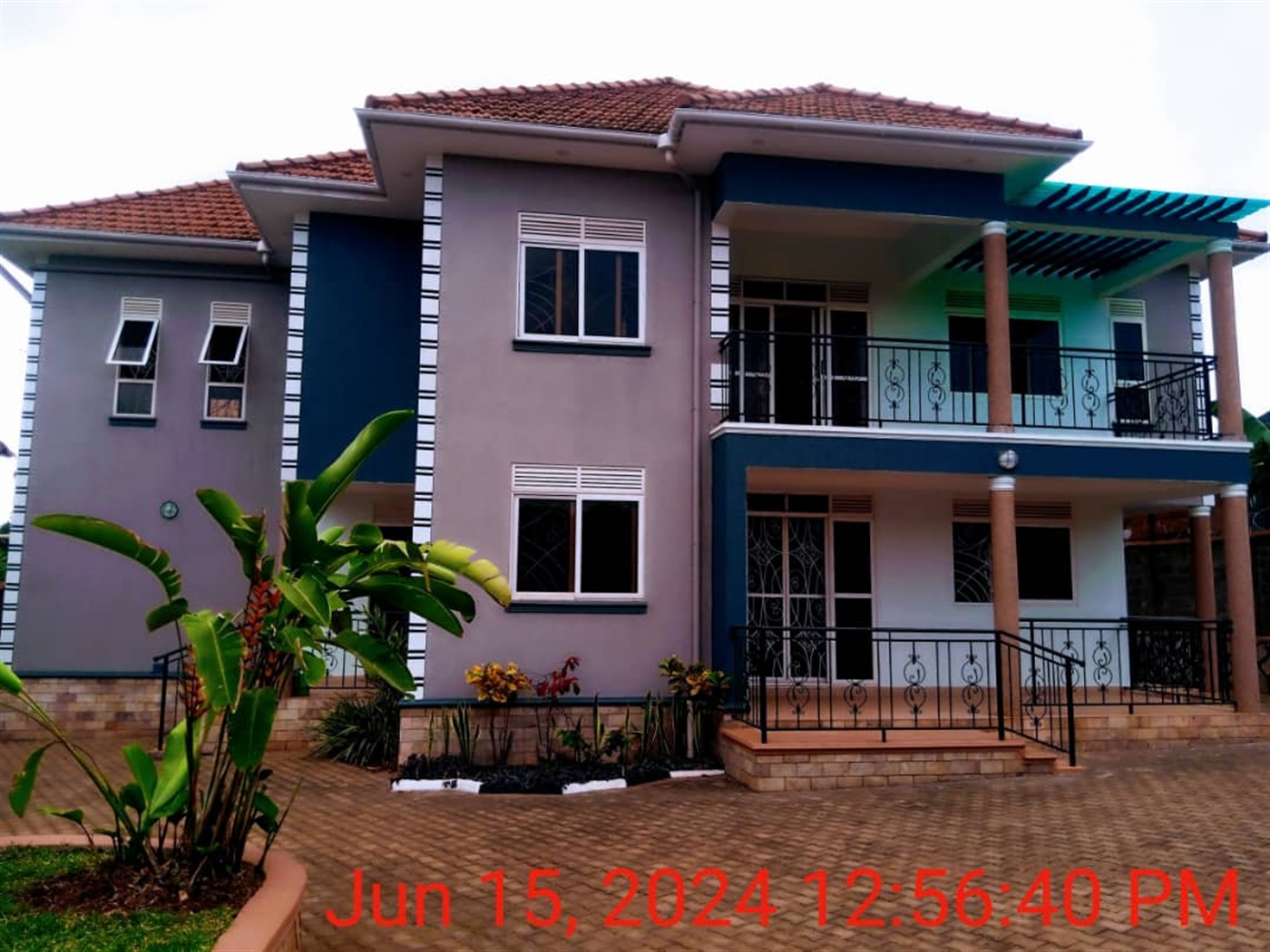 Storeyed house for sale in Kakira Wakiso