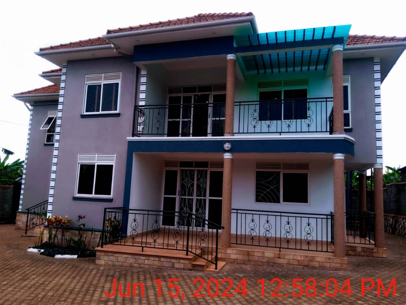 Storeyed house for sale in Kakira Wakiso