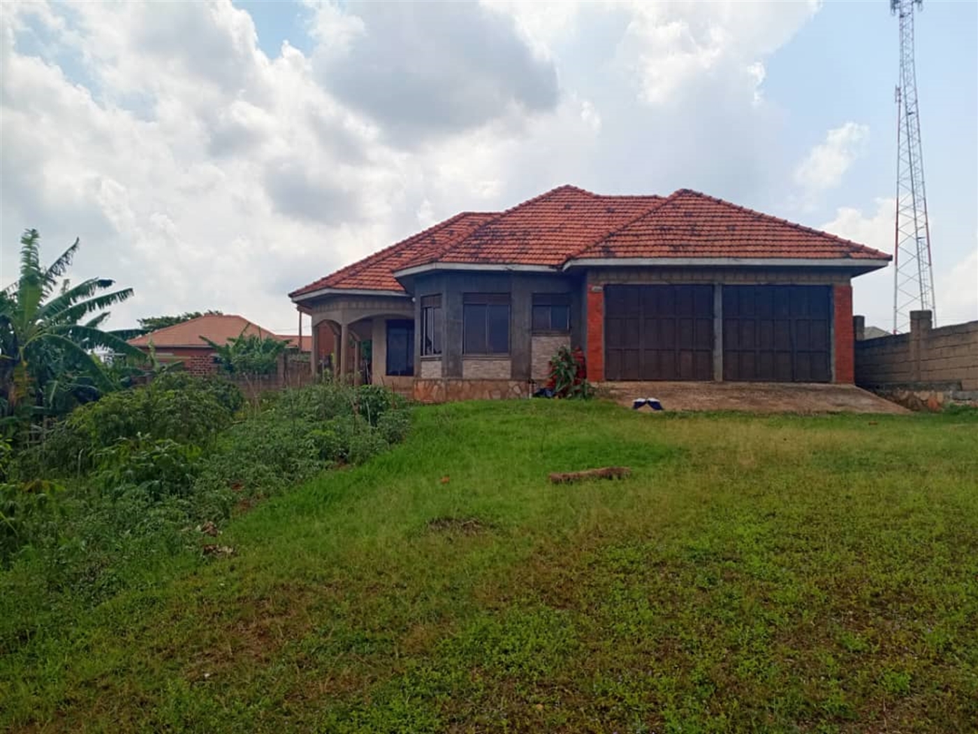 Bungalow for sale in Kikubampaga Wakiso