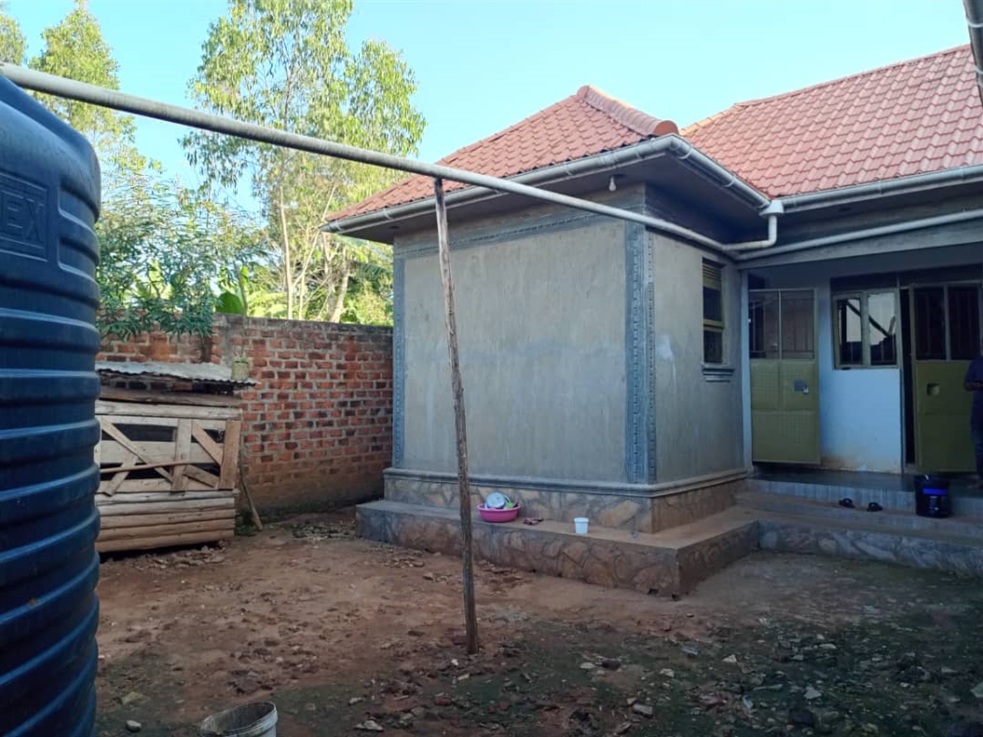 Bungalow for sale in Nkoowe Wakiso