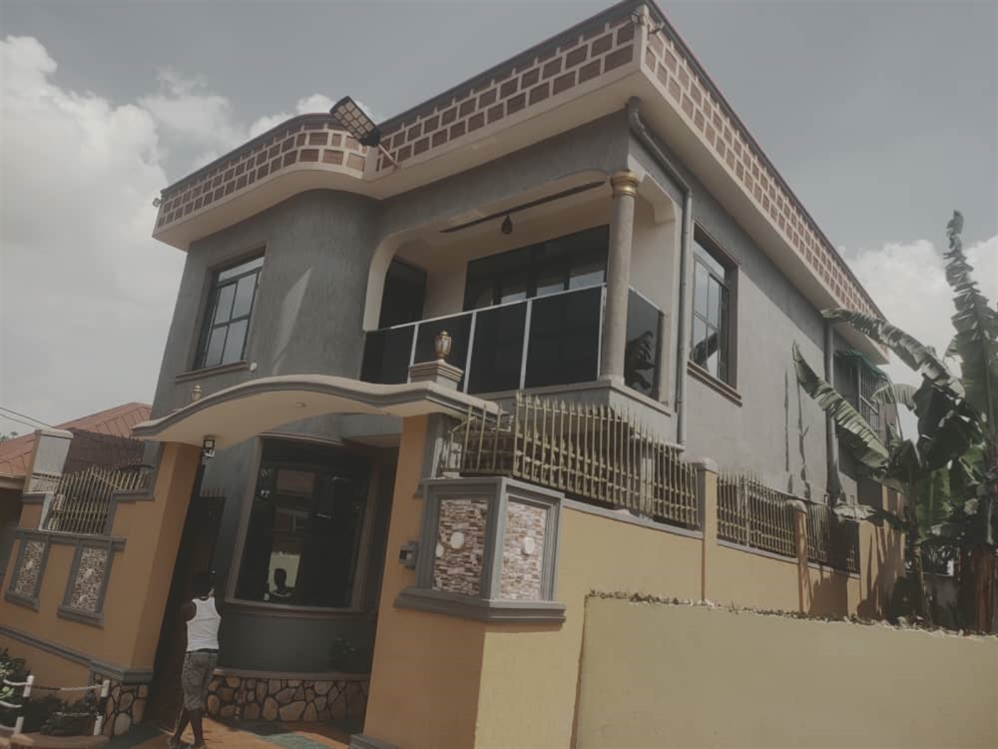 Storeyed house for sale in Salaama Wakiso