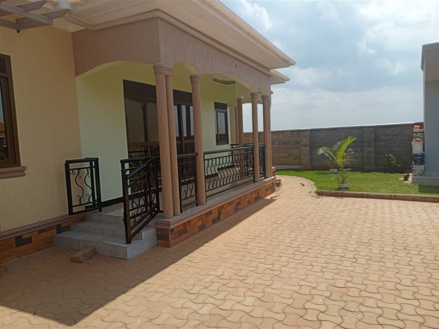 Bungalow for sale in Kabulengwa Wakiso