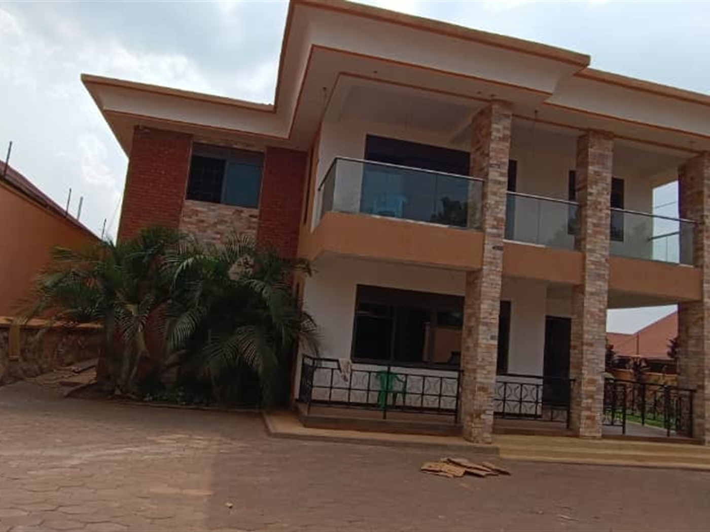 Storeyed house for sale in Ntinda Kampala