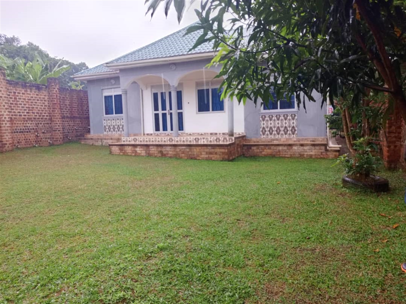 Bungalow for sale in Kakiri Wakiso