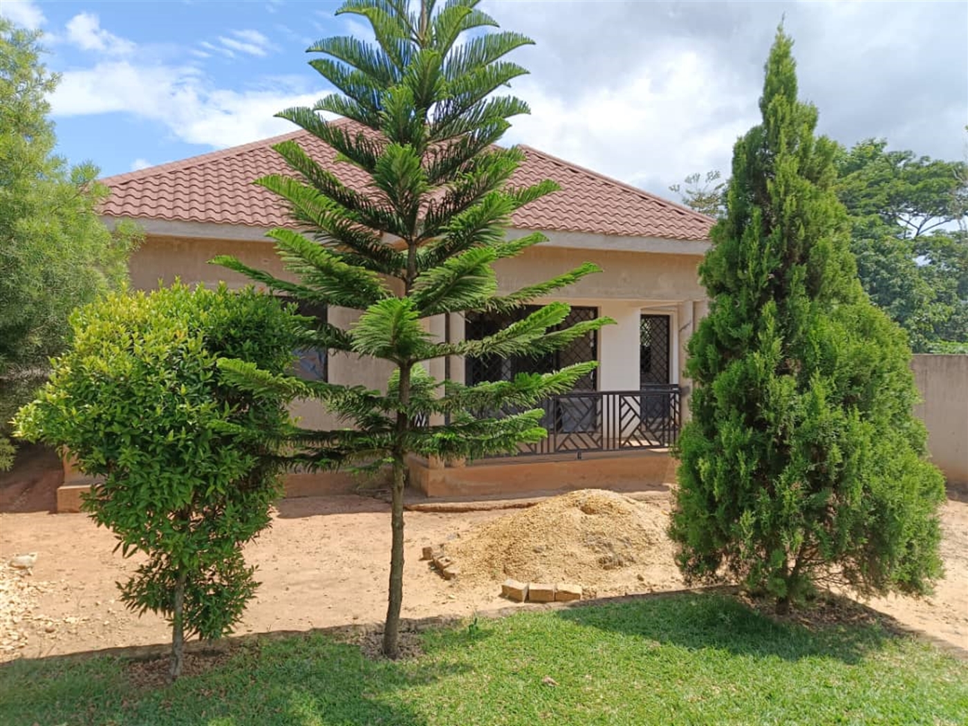 Bungalow for sale in Sonde Wakiso