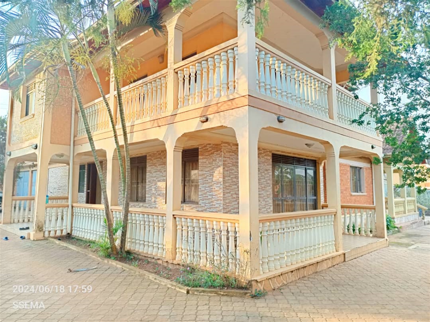 Storeyed house for sale in Naluvule Wakiso