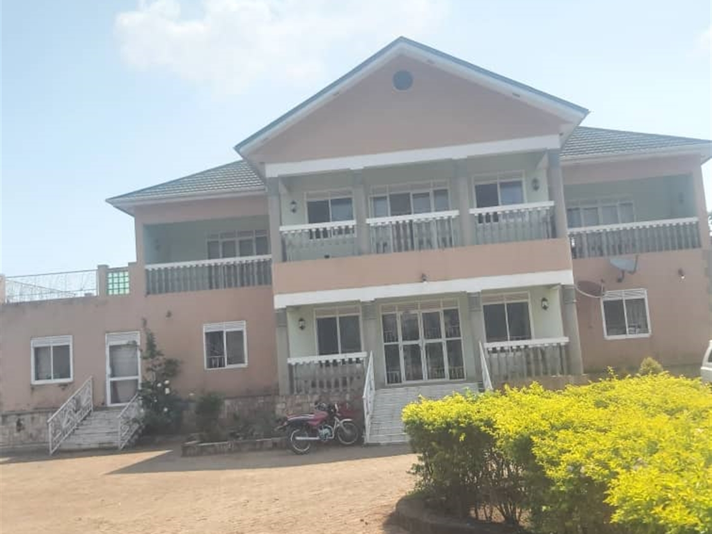 Storeyed house for sale in Mutungo Wakiso