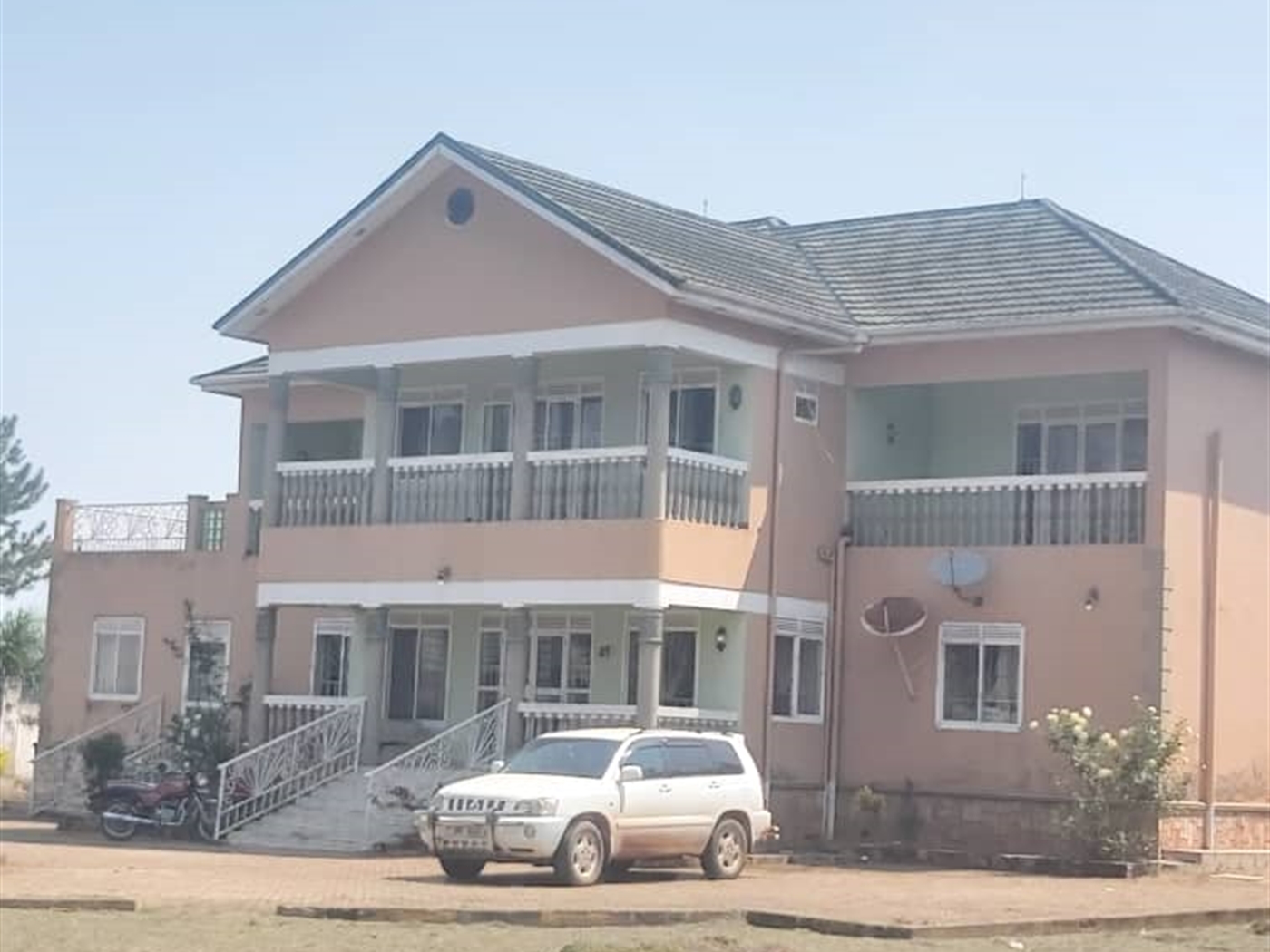 Storeyed house for sale in Mutungo Wakiso