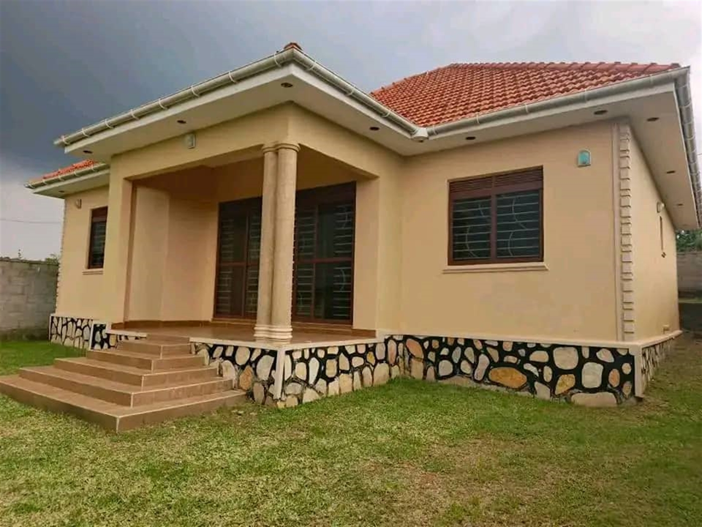 Bungalow for sale in Kitukutwe Wakiso