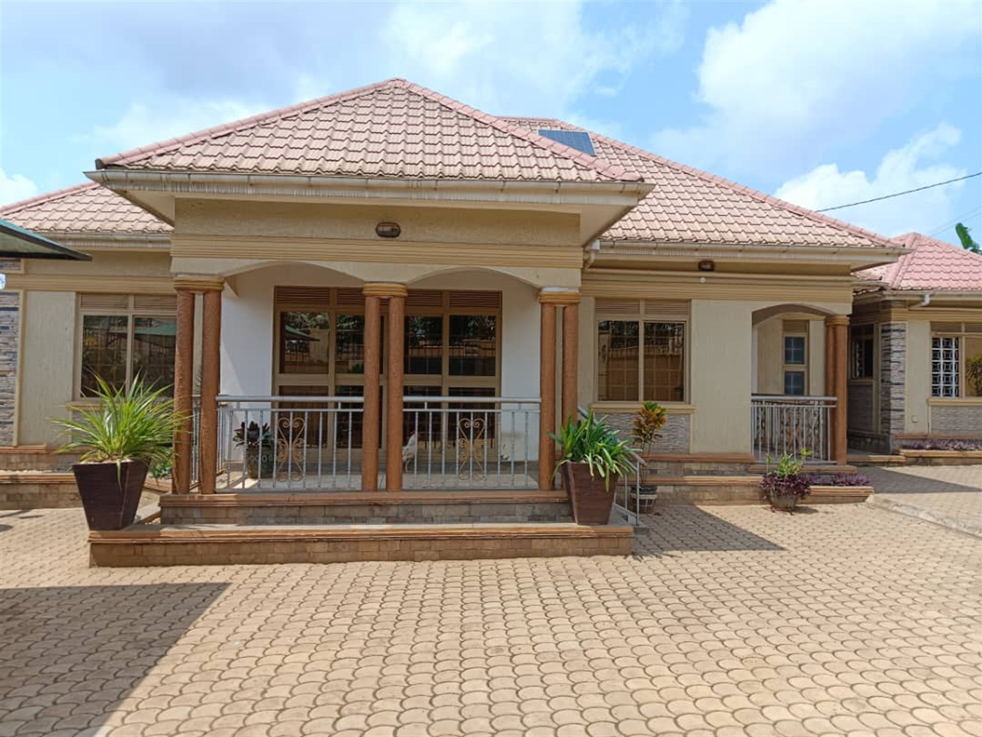 Bungalow for sale in Seeta Mukono