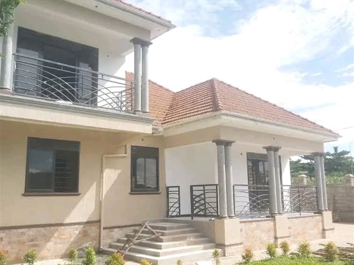 Bungalow for sale in Kitende Wakiso