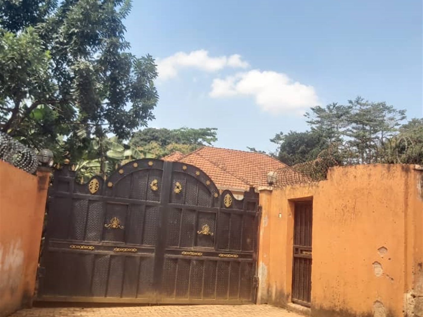 Bungalow for sale in Nakigalala Wakiso