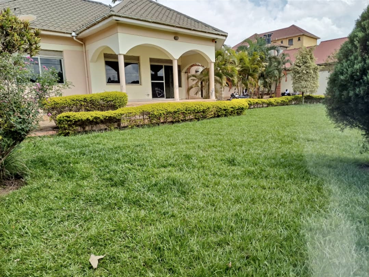 Bungalow for sale in Butenga Wakiso