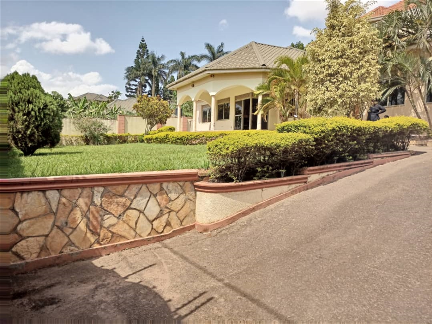 Bungalow for sale in Butenga Wakiso