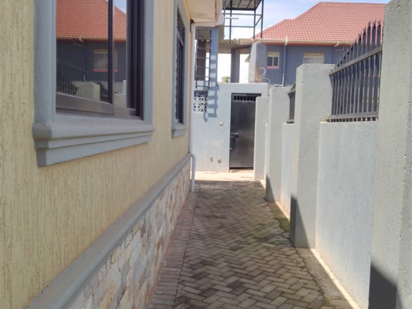 Bungalow for sale in Kyaliwajjalaa Wakiso