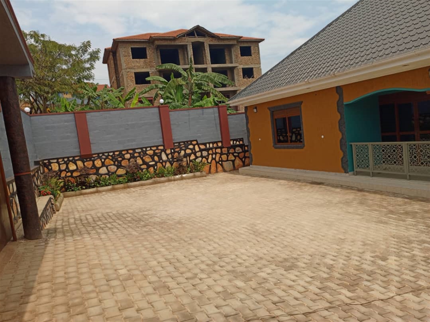 Bungalow for sale in Kabulengwa Wakiso