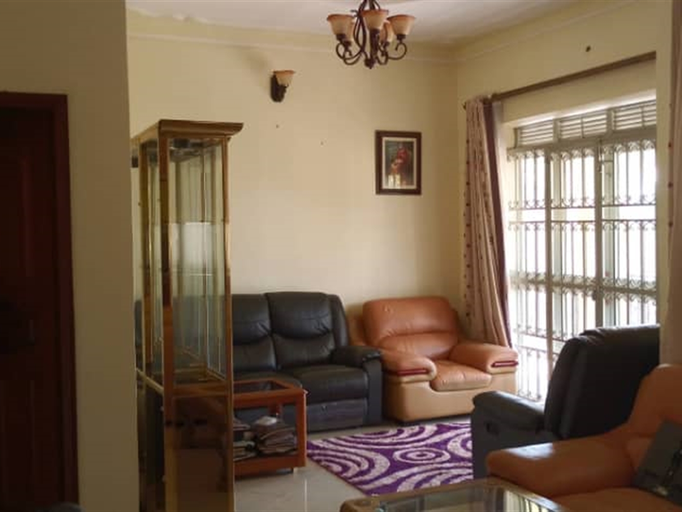 Bungalow for rent in Janda Wakiso