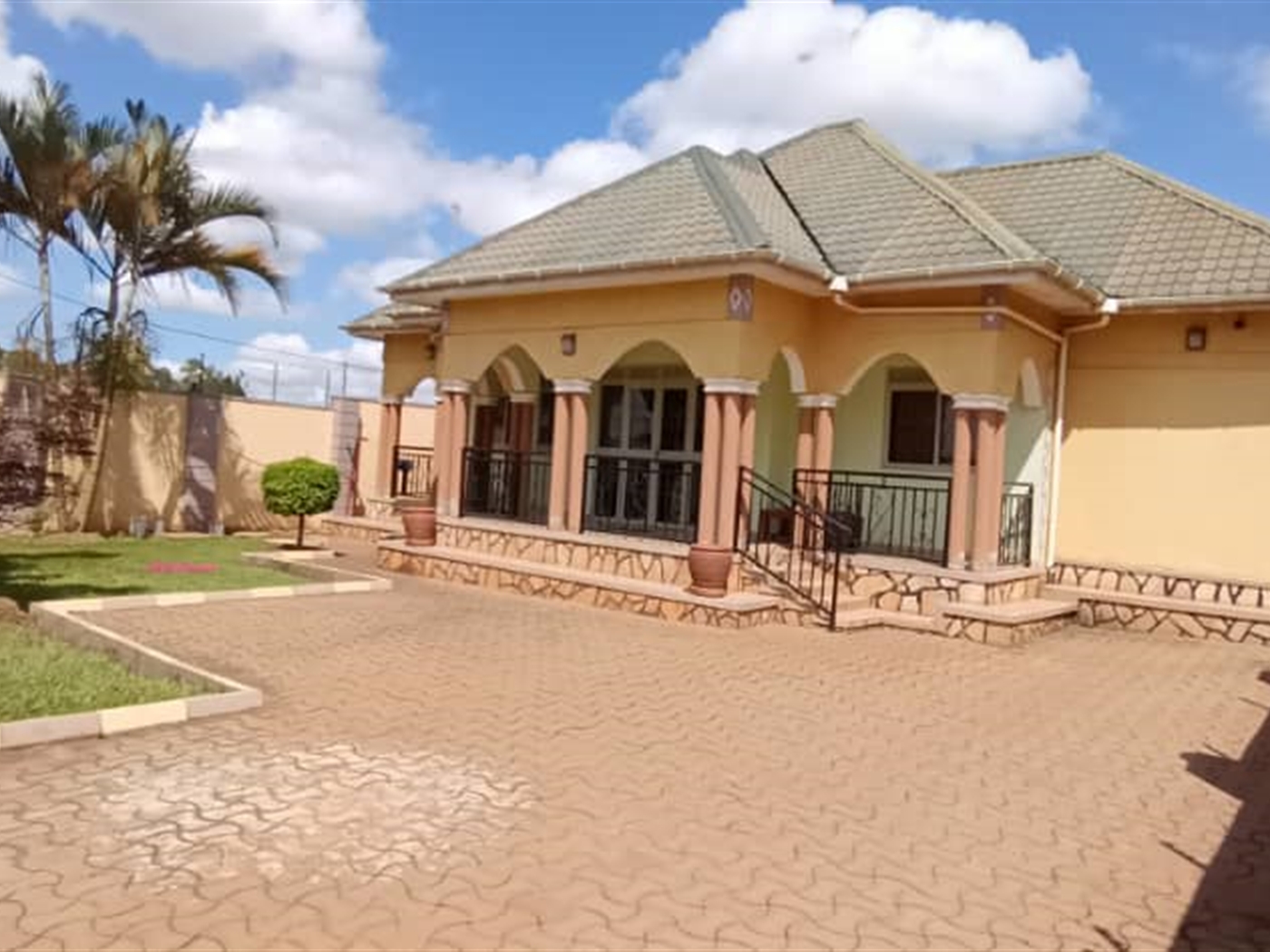 Bungalow for rent in Janda Wakiso