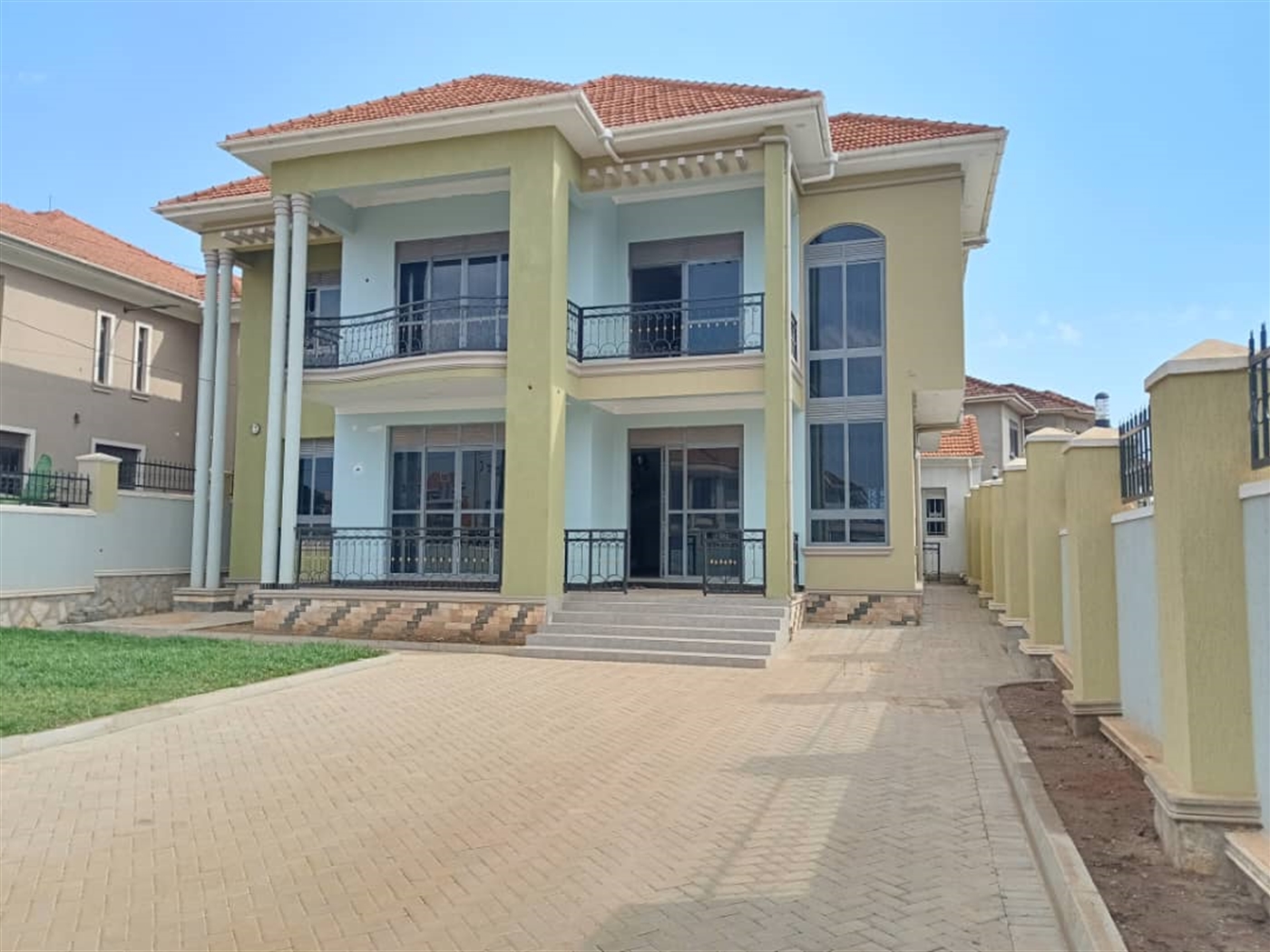 Storeyed house for sale in Kira Wakiso