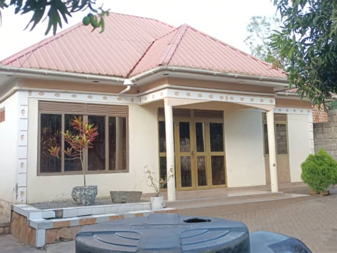 Bungalow for sale in Busiika Wakiso