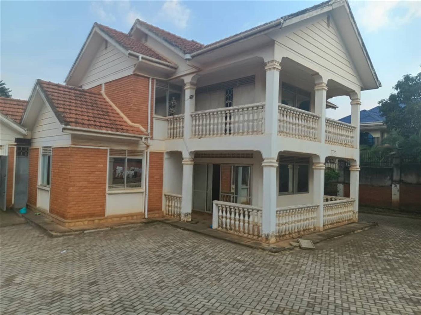 Storeyed house for sale in Ntinda Kampala