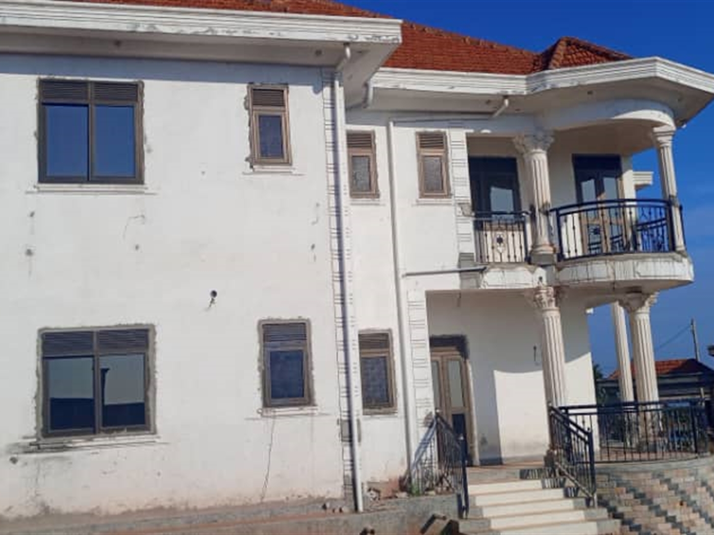 Storeyed house for sale in Bwebajja Wakiso