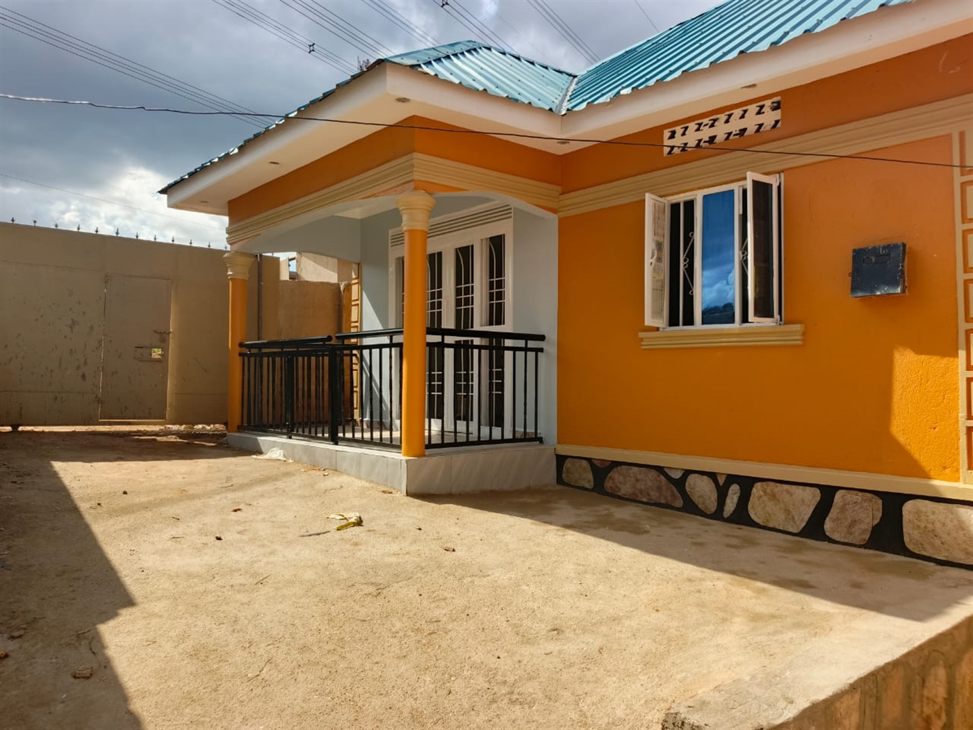 Bungalow for sale in Nansana Wakiso