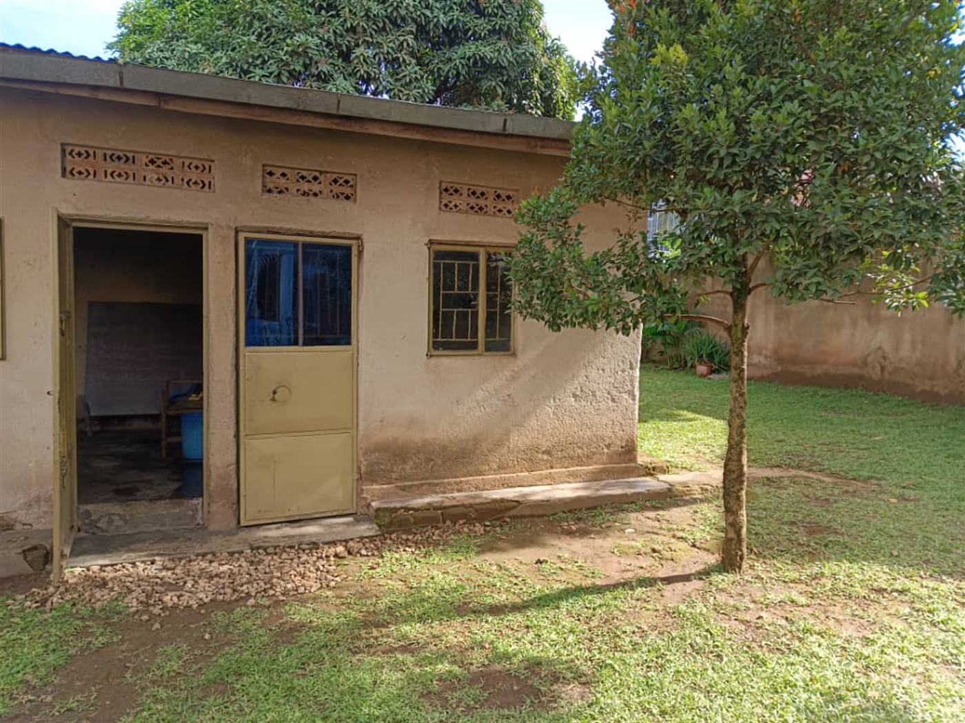 Bungalow for sale in Bweyogerere Wakiso