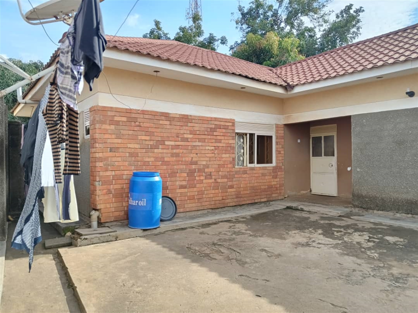 Bungalow for sale in Bweyogerere Wakiso