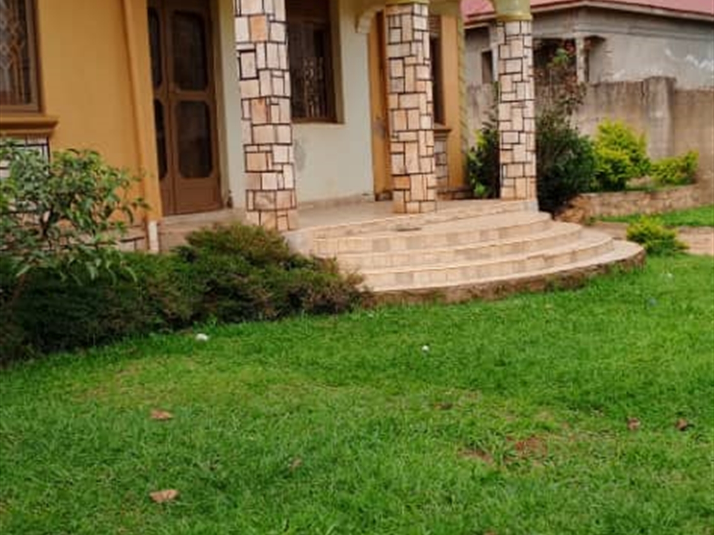 Bungalow for sale in Kasangati Wakiso