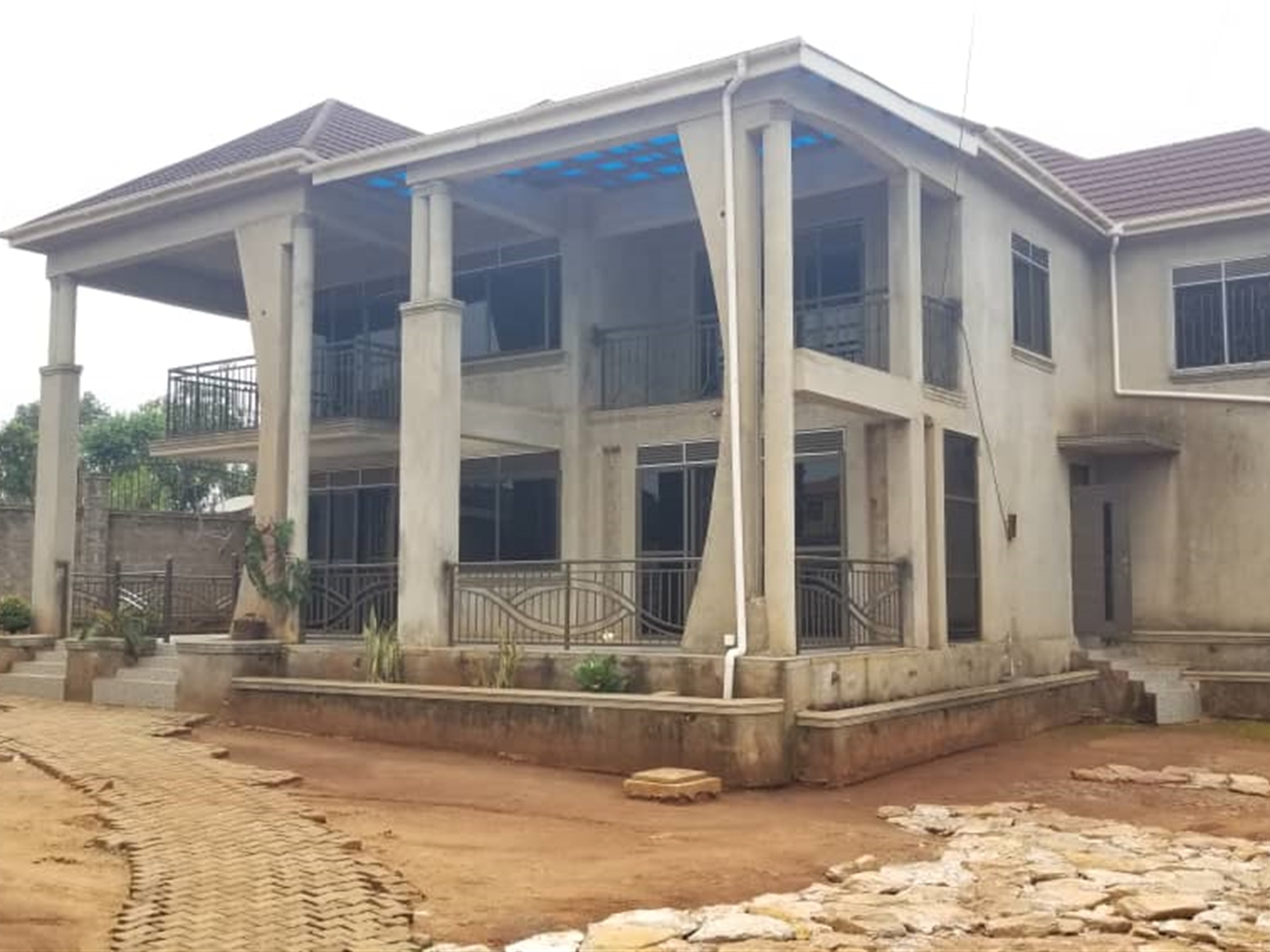 Storeyed house for sale in Najjera Wakiso