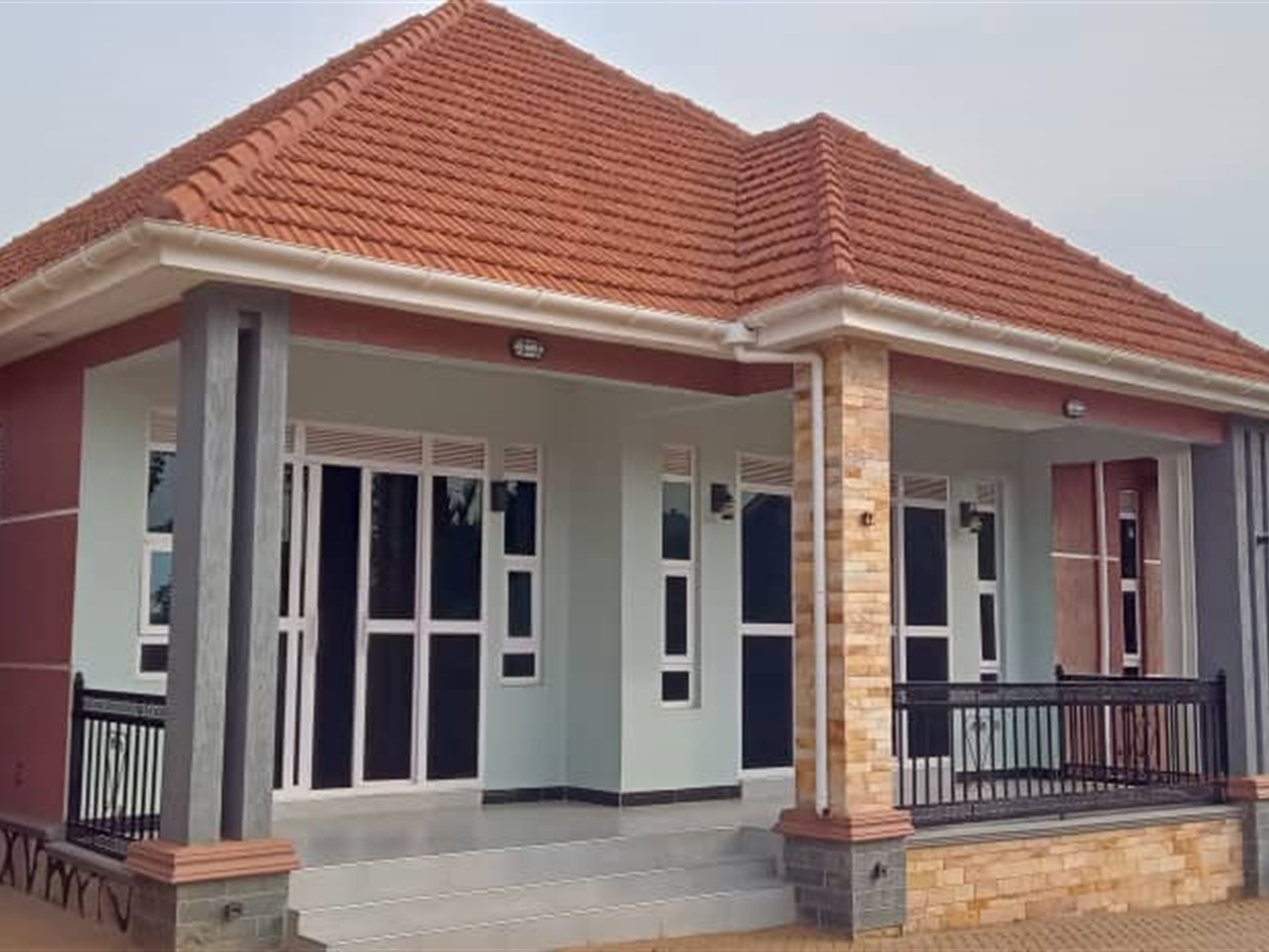 Bungalow for sale in Kitende Wakiso