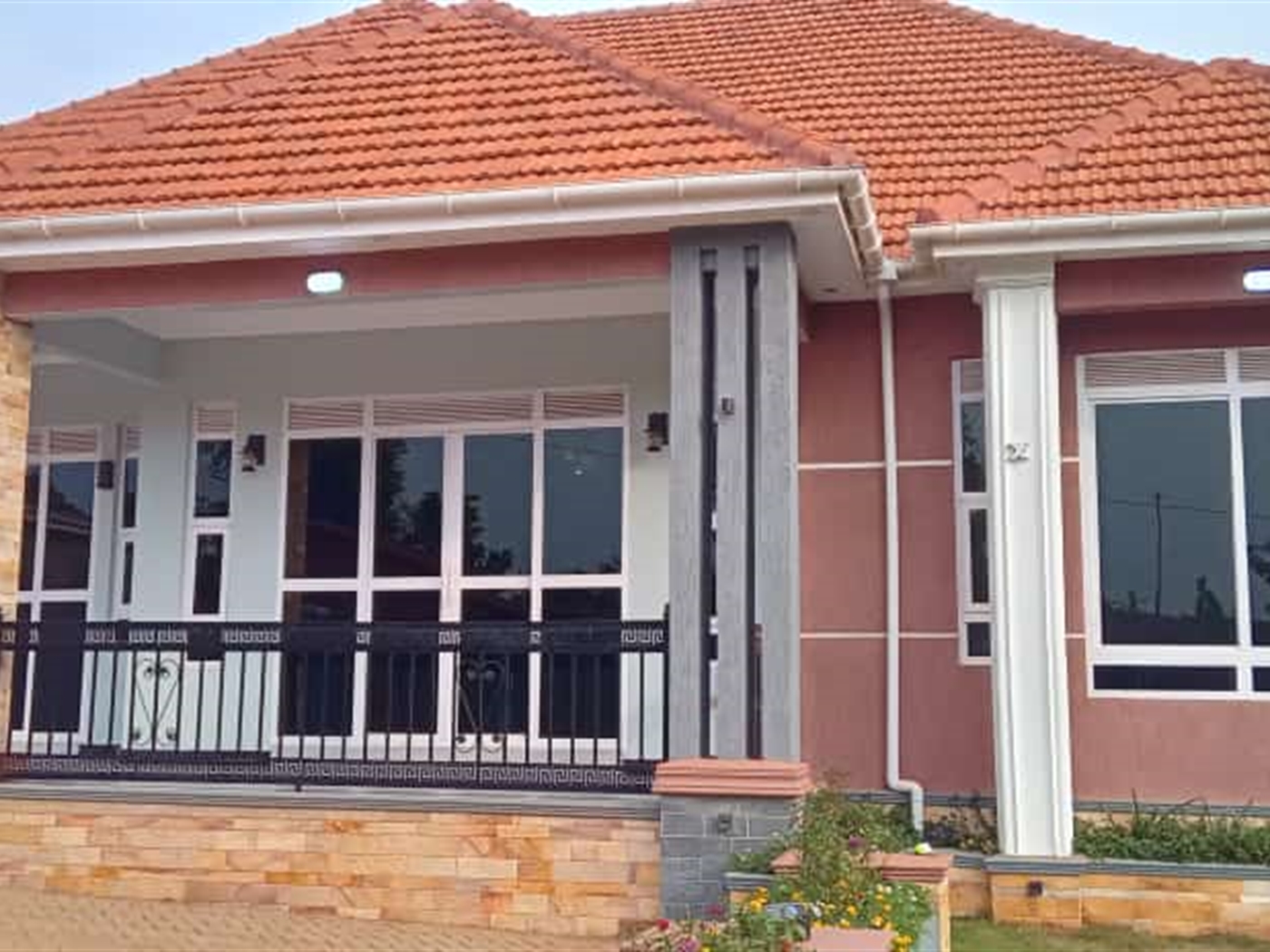 Bungalow for sale in Kitende Wakiso