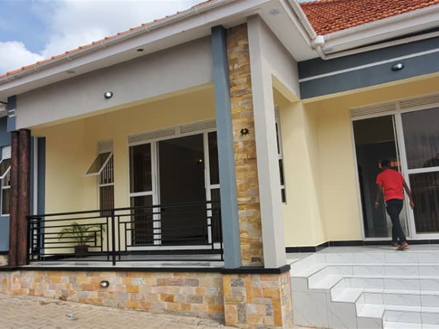 Bungalow for sale in Kitende Wakiso