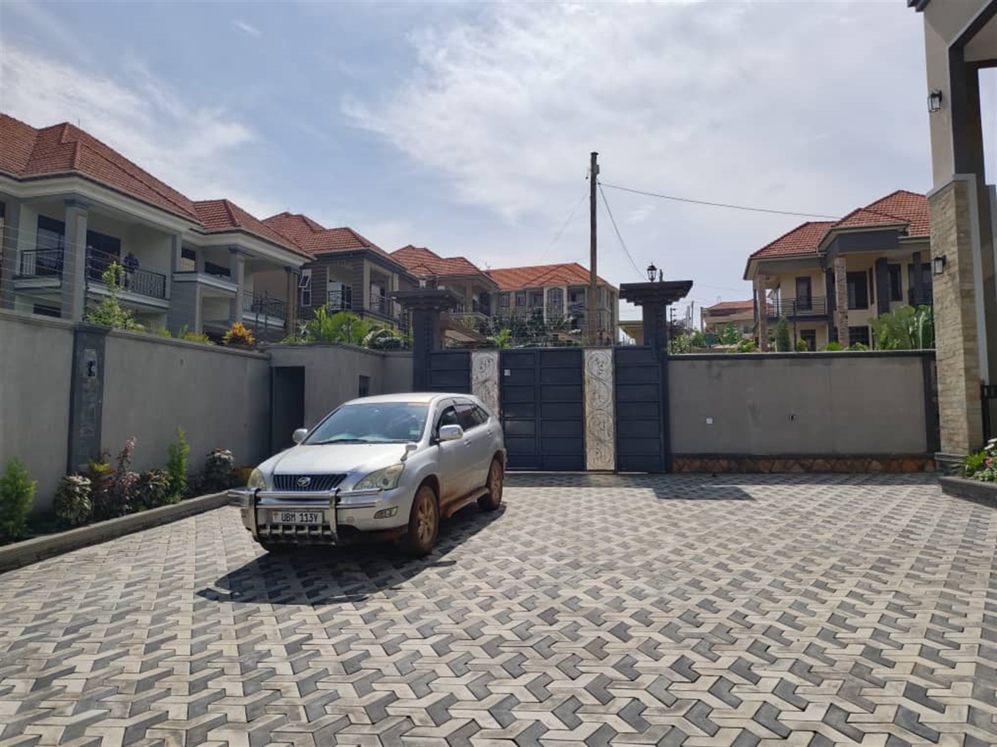 Storeyed house for sale in Kisaasi Kampala