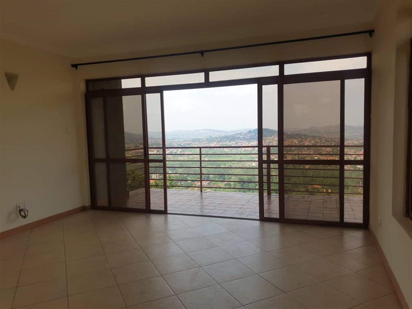 Storeyed house for sale in Bwebajja Wakiso