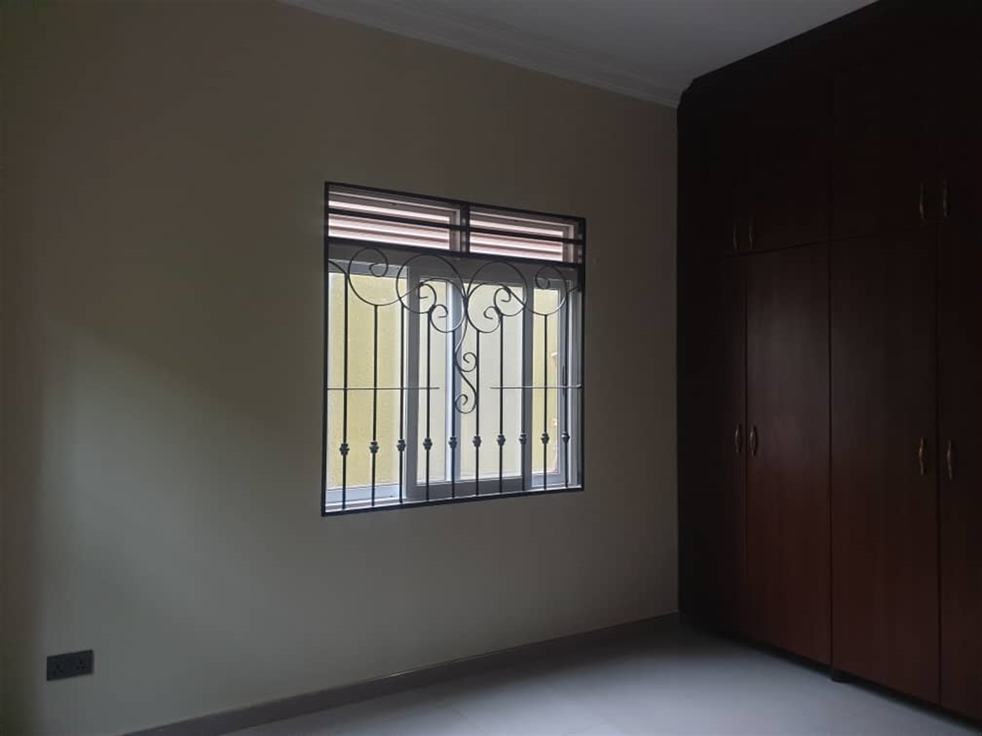 Storeyed house for sale in Kitende Wakiso