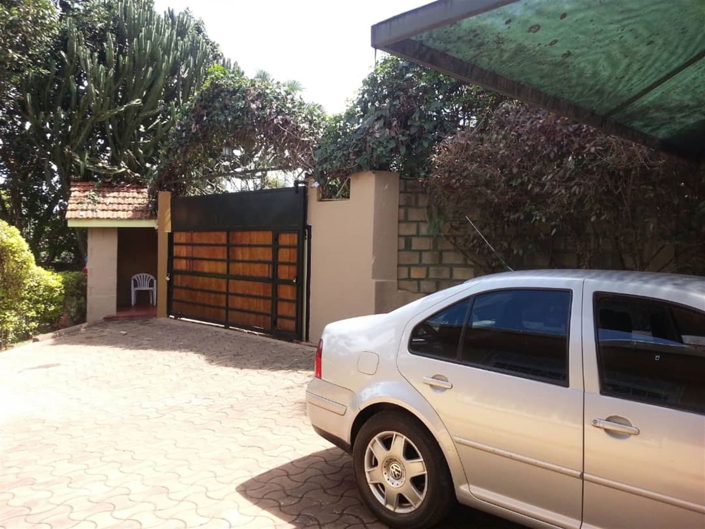 Bungalow for sale in Muyenga Kampala