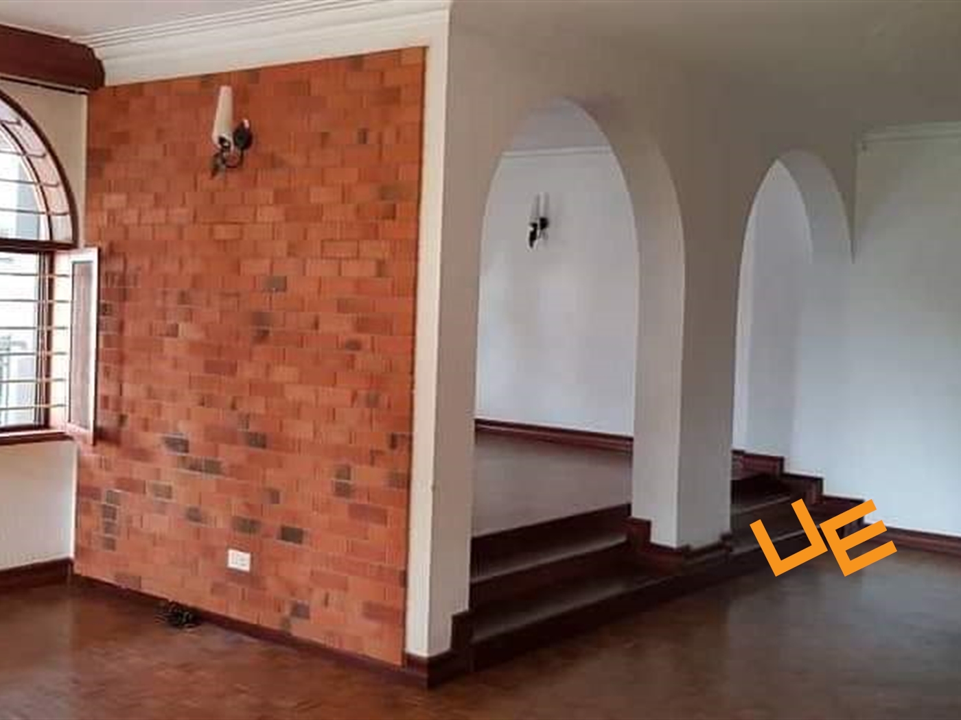 Storeyed house for rent in Bugoloobi Kampala