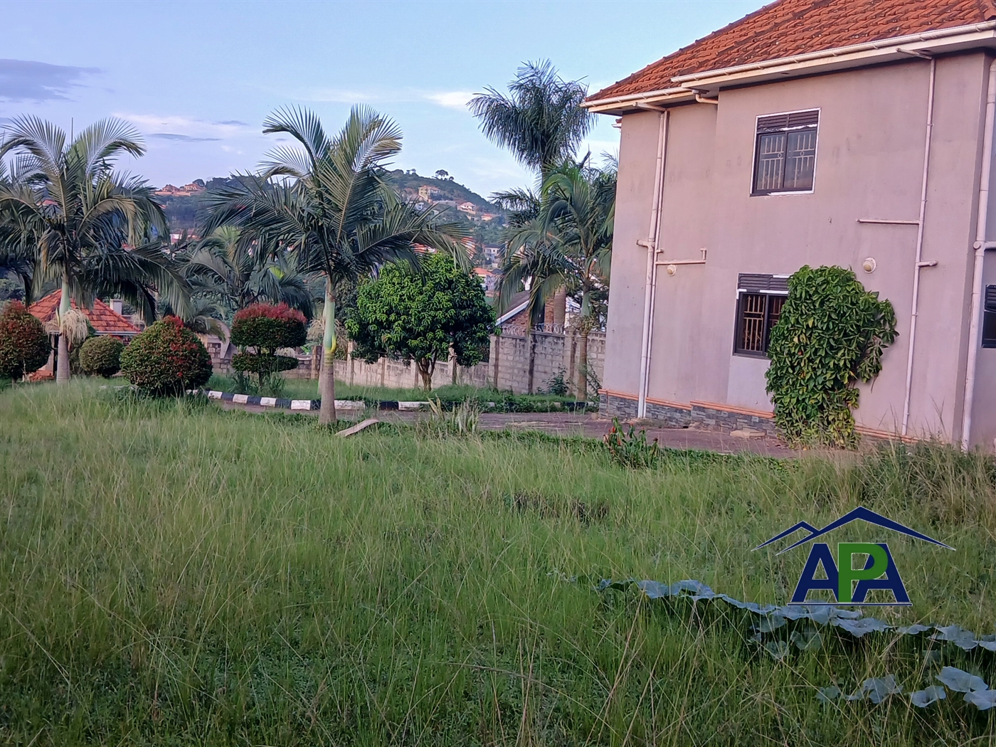 Storeyed house for sale in Kitende Wakiso